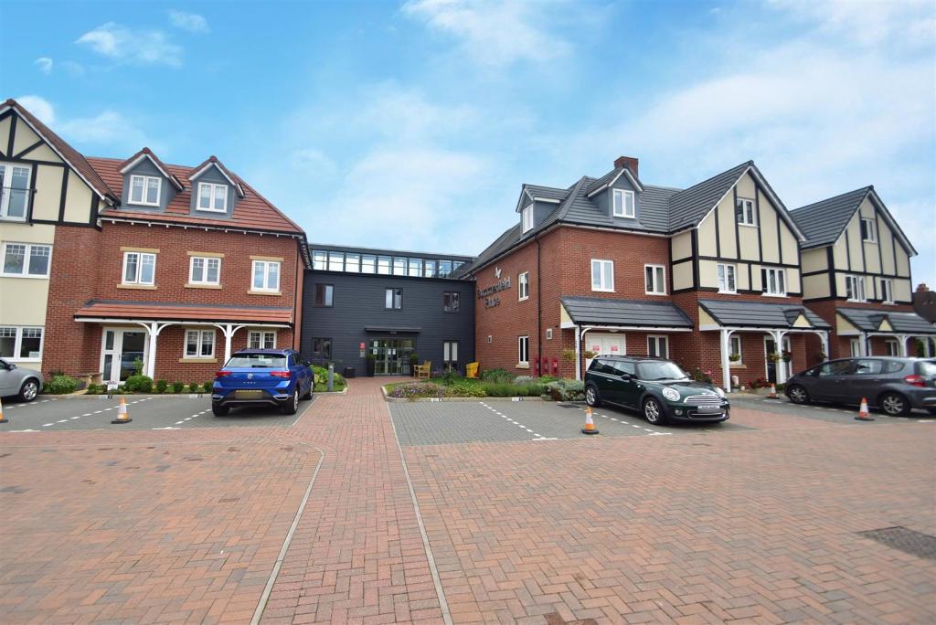 1 bedroom retirement property for sale in 22 Summerfield Place, Wenlock