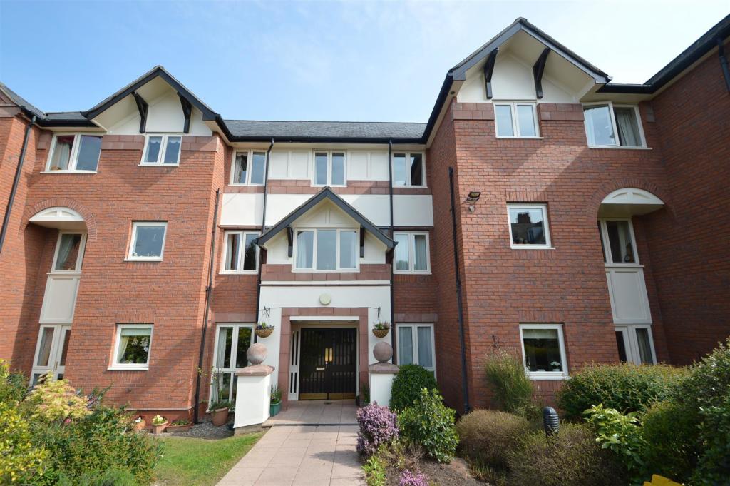 1 bedroom retirement property for sale in Flat 26, Pengwern Court