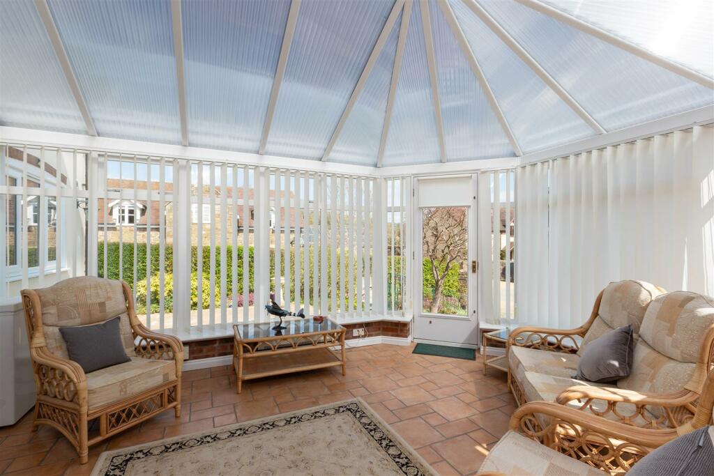 4 bedroom detached house for sale in Ravelston, 7 St. Andrews Close