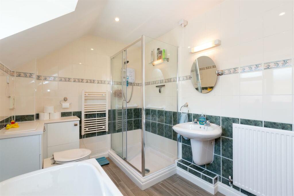 4 bedroom detached house for sale in Ravelston, 7 St. Andrews Close