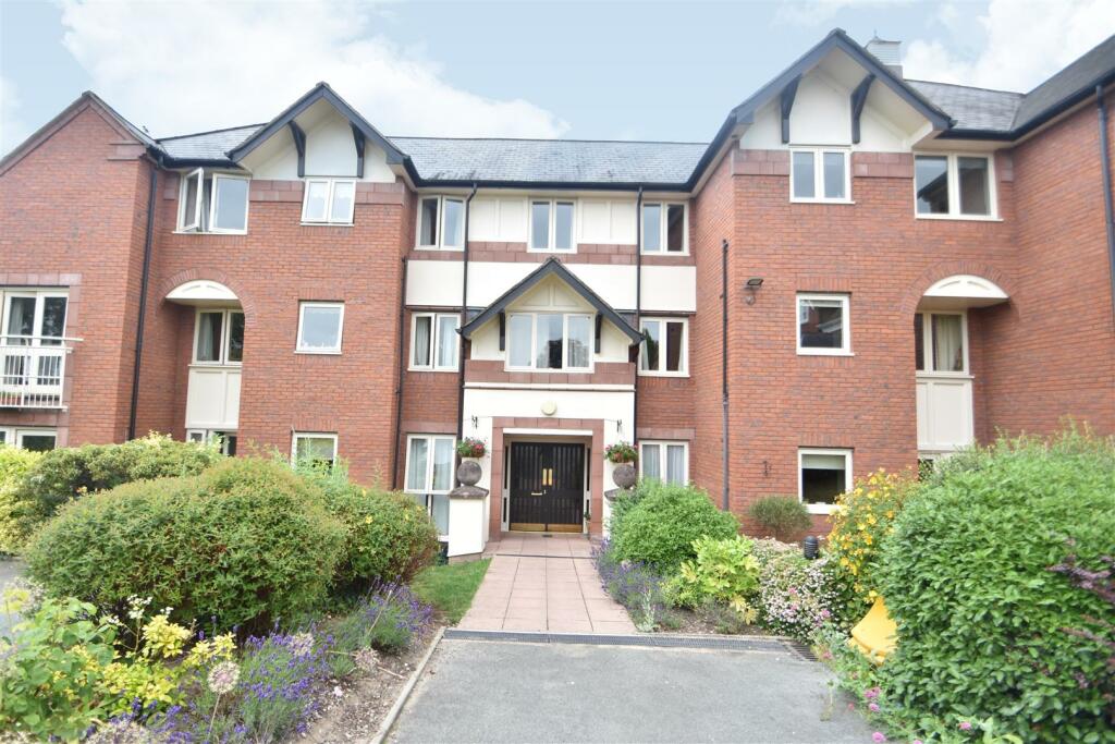1 bedroom retirement property for sale in 21 Pengwern Court, Longden