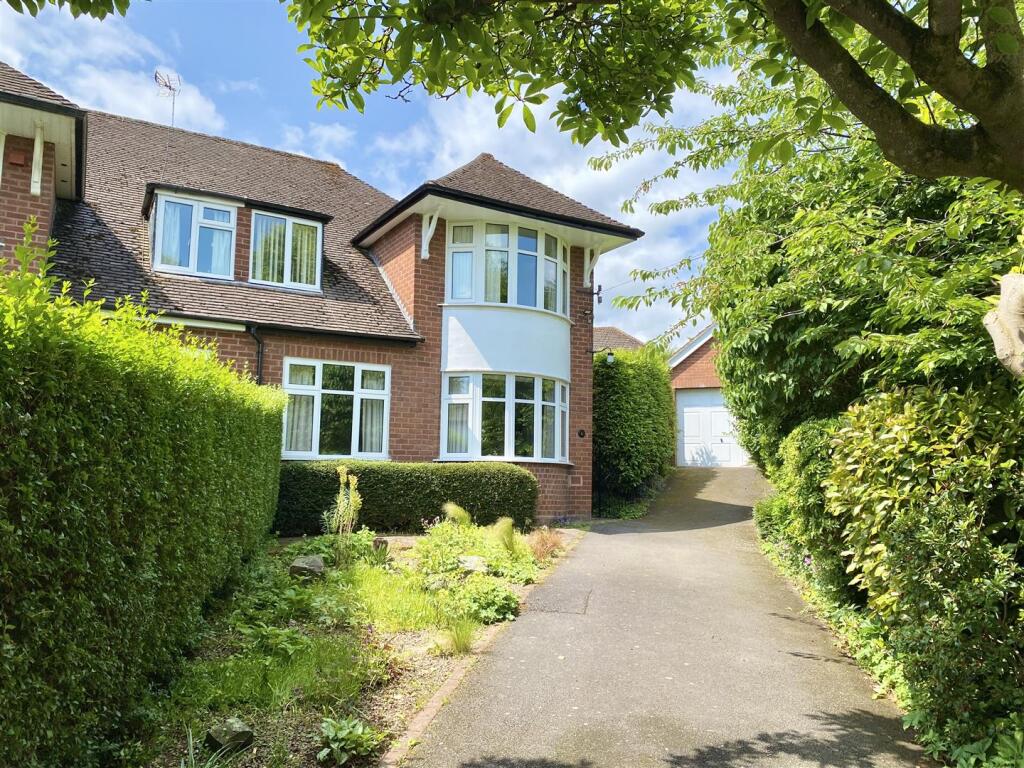 Main image of property: Ilston, 6 Canonvale, Shrewsbury, SY3 9AP