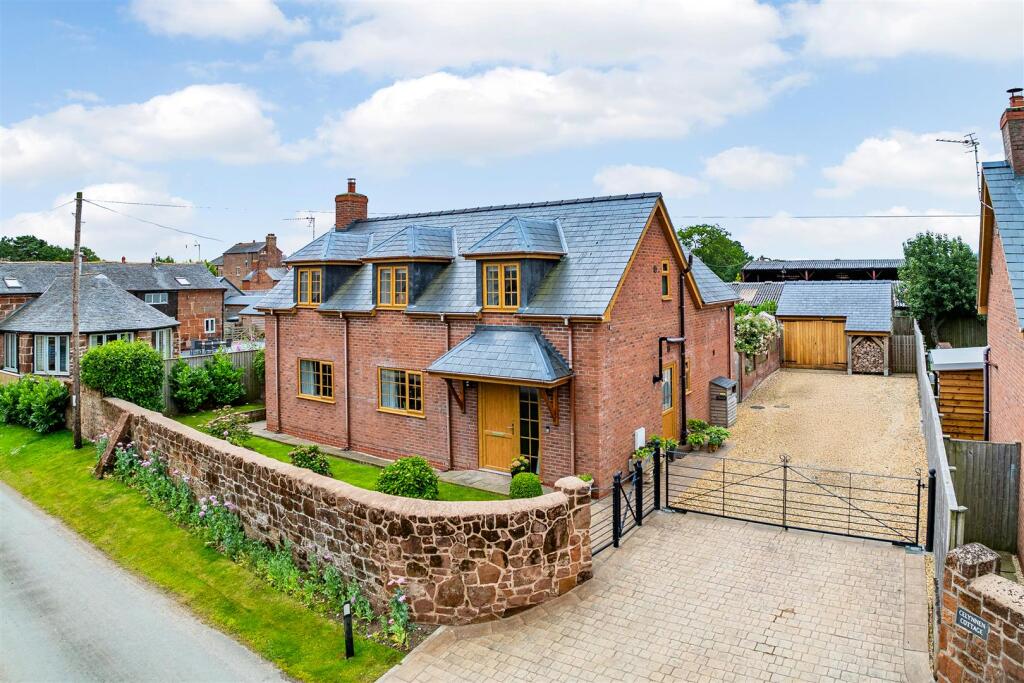 Main image of property: Celynnen Cottage, Kinton, Nesscliffe, Shrewsbury, SY4 1AZ