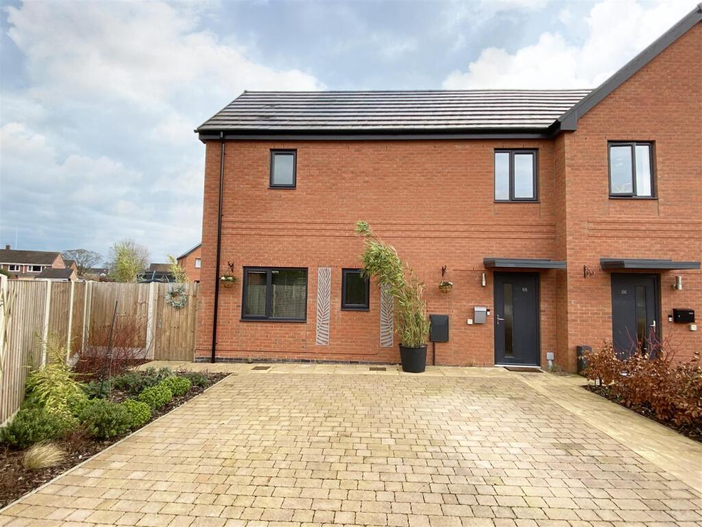 Main image of property: 68 Frith Close, Shrewsbury, SY2 5XW