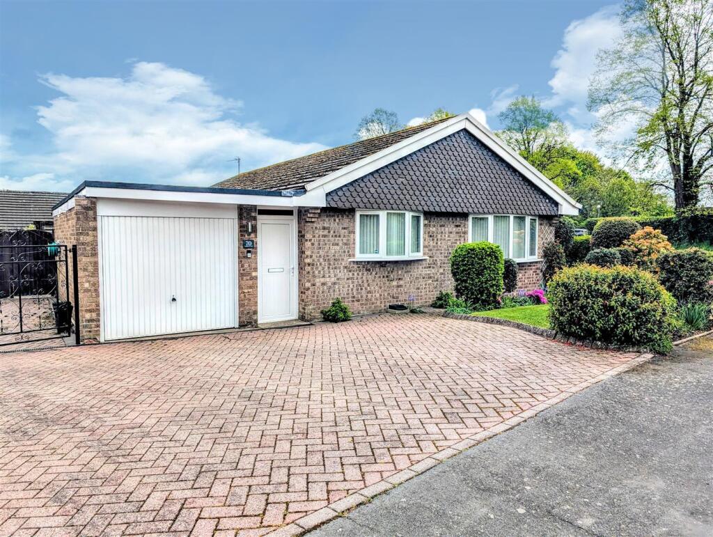 Main image of property: 70 Copthorne Park, Shrewsbury, SY3 8YG