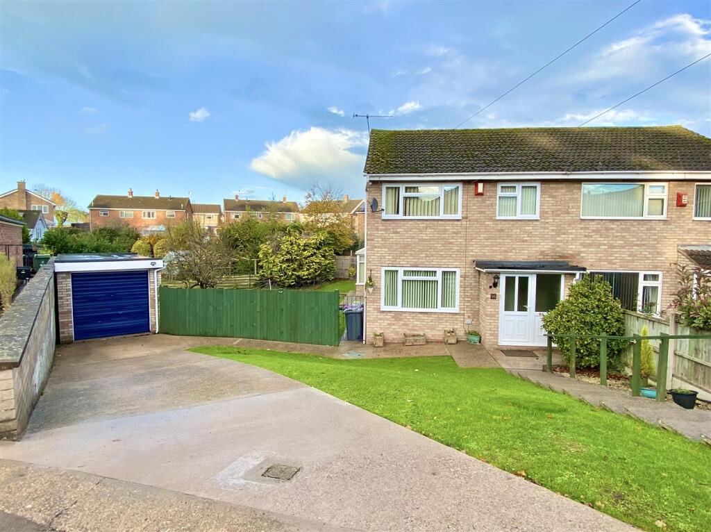 Main image of property: 16 Walnut Drive, Shrewsbury SY1 3SQ