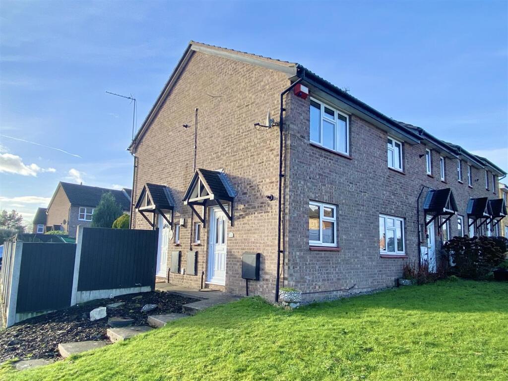 Main image of property: 18 Ladycroft Close, Shrewsbury, SY3 6BB