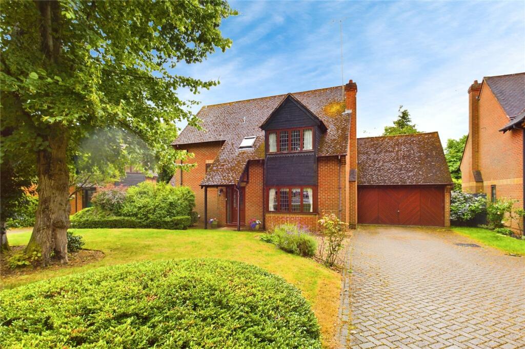Main image of property: Oak Drive, Burghfield Common, Reading, Berkshire, RG7