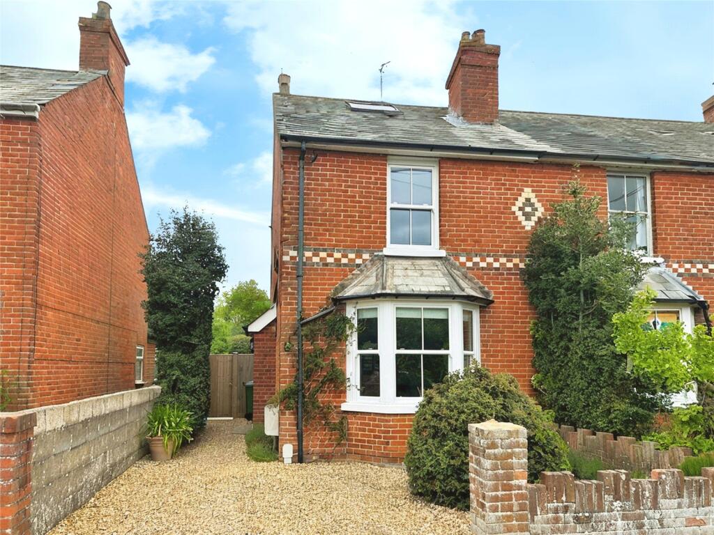 Main image of property: Briar Lea Road, Mortimer, Reading, Berkshire, RG7
