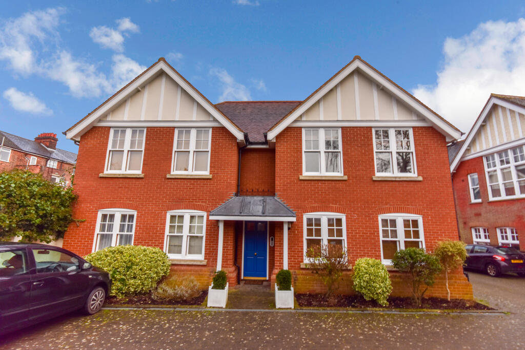 3 bedroom apartment for rent in Chapel Mews, 46A Bolton Lane, Ipswich, Suffolk, IP4