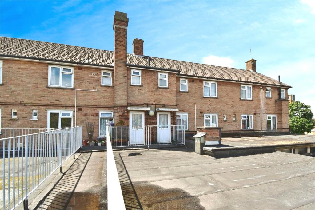 Main image of property: Hawthorn Drive, Ipswich, Suffolk, IP2