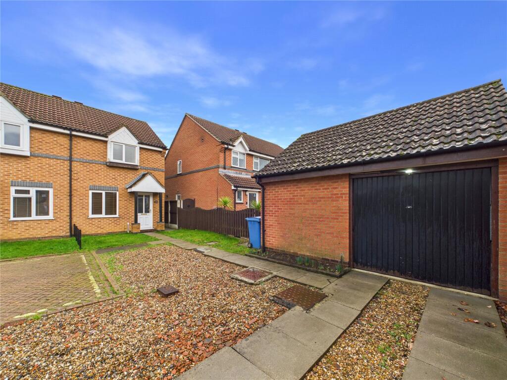 Main image of property: Broad Meadow, Ipswich, Suffolk, IP8