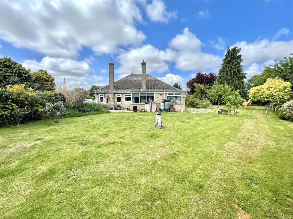 Main image of property: Pennytoft Lane, Pinchbeck