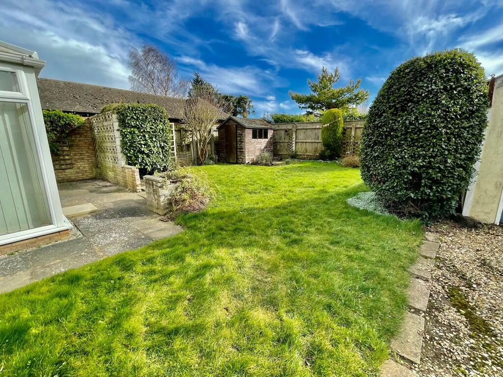 5 bedroom detached house for sale in Cobgate, Whaplode, PE12