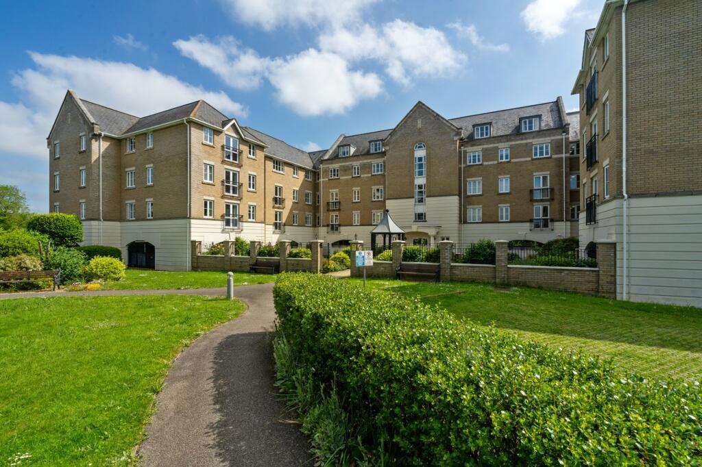 2 bedroom retirement property for sale in Cavendish Court, Eaton Ford