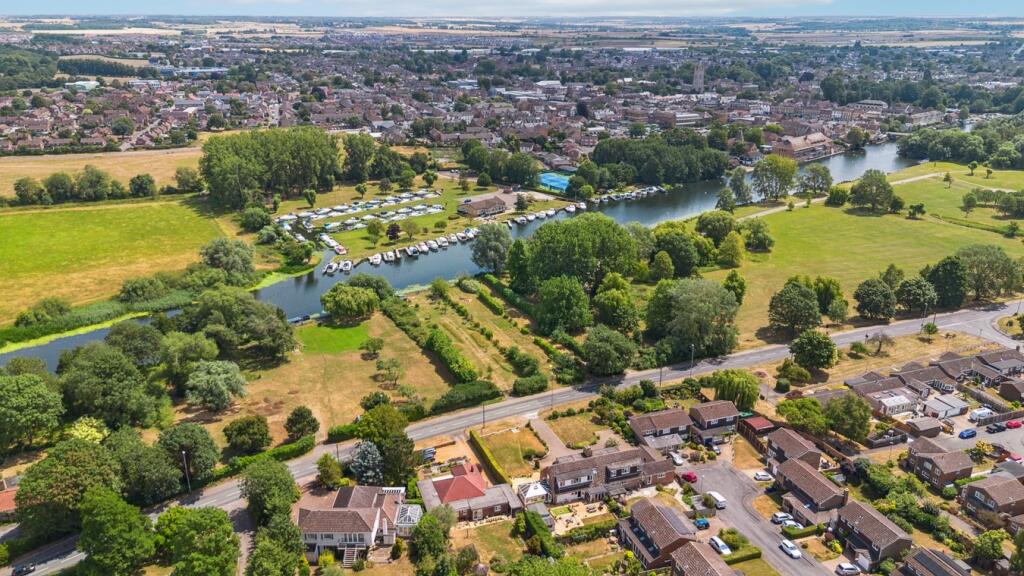 Main image of property: Crosshall Road, Eaton Ford, St Neots, PE19