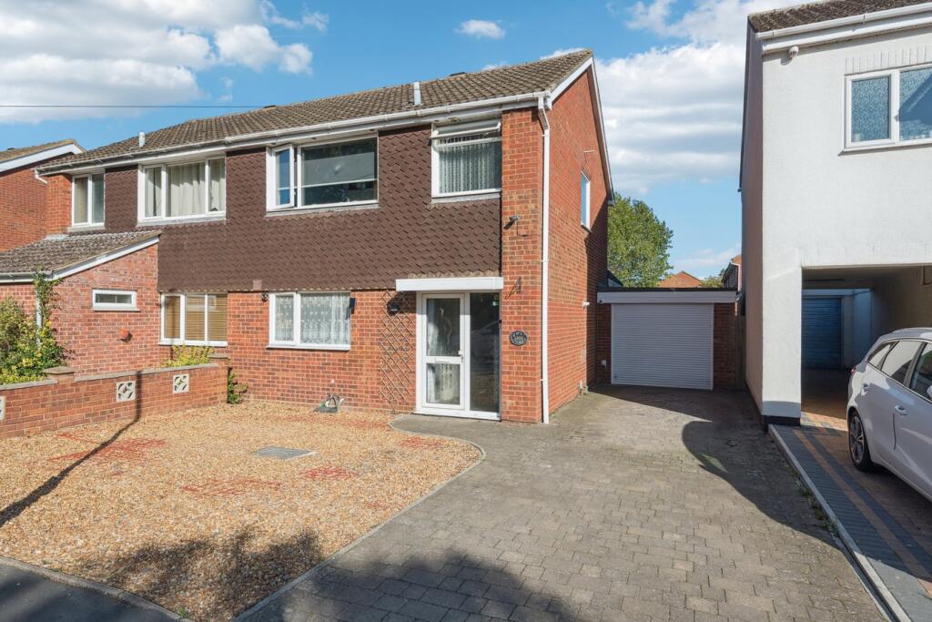 Main image of property: Gordon Road, Little Paxton, St Neots, PE19