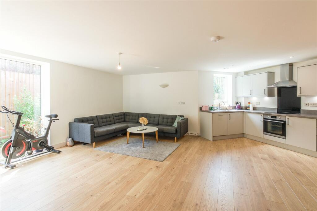 3 bedroom apartment for sale in Cooperage Court, Southville, BRISTOL, BS3