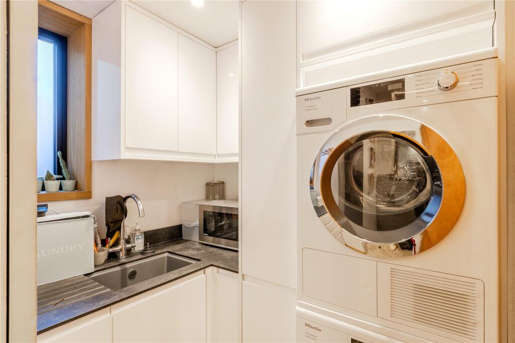 Additional property image - Courtlands Lane, Bower Ashton, BS3