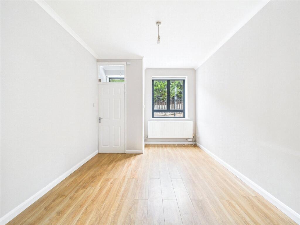 Main image of property: The Parade, Bristol, BS13