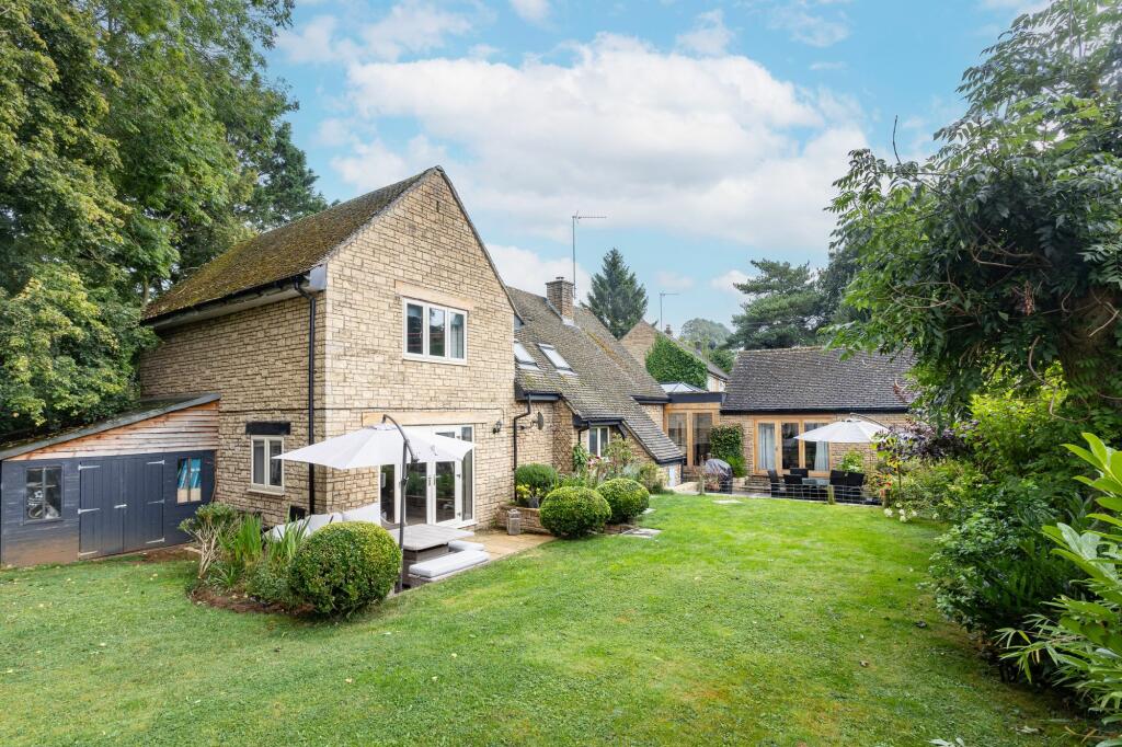 Main image of property: South Newington, Oxfordshire, OX15