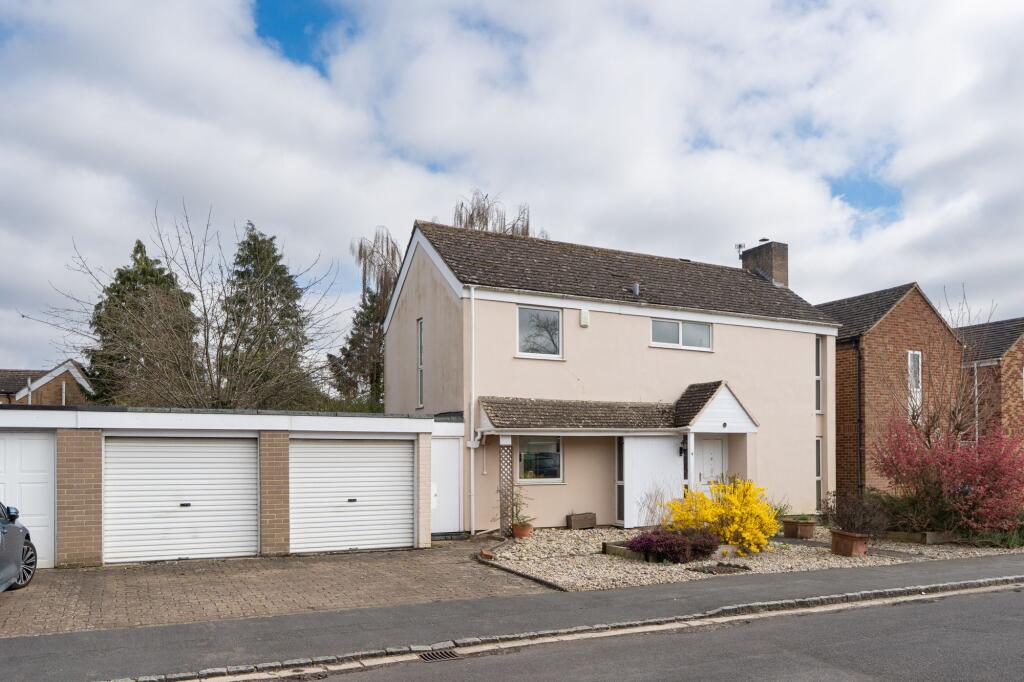 Main image of property: Park Side, Woodstock, OX20