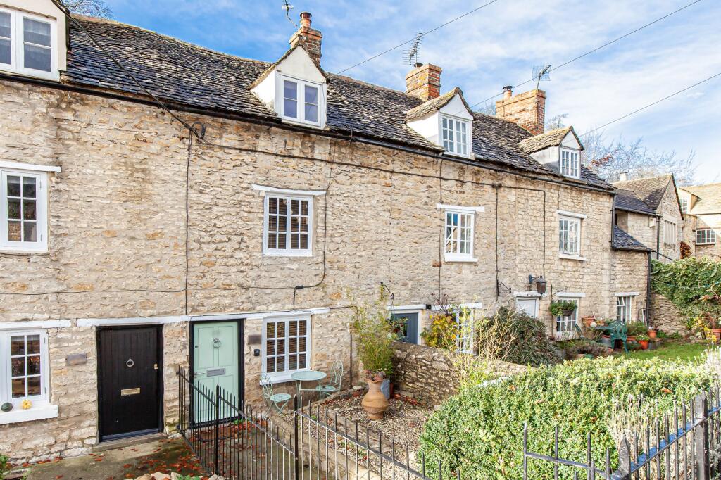 Main image of property: Manor Road, Woodstock, OX20
