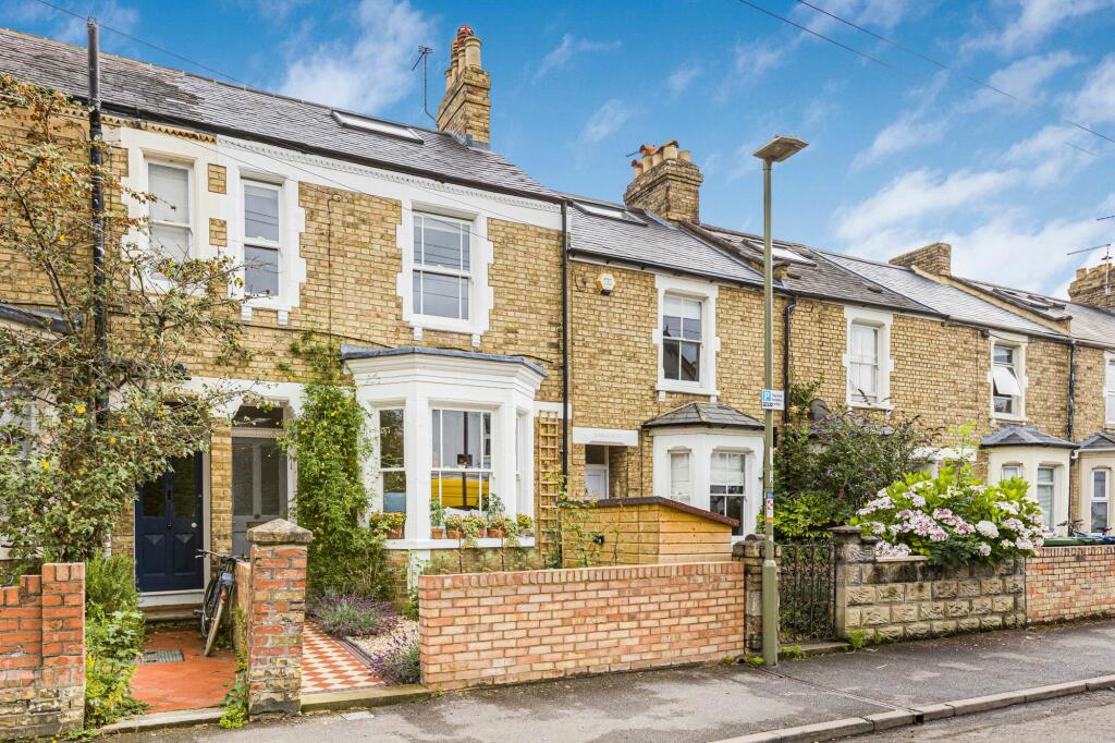 Main image of property: Hurst Street, Oxford, OX4
