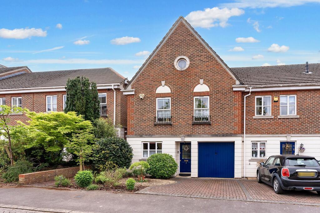 Main image of property: Don Bosco Close, Oxford, OX4