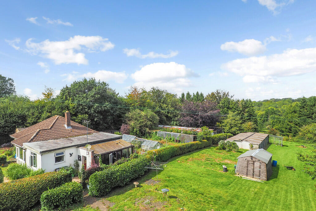 3 bedroom detached house for sale in Privett Road, Froxfield, Hampshire ...