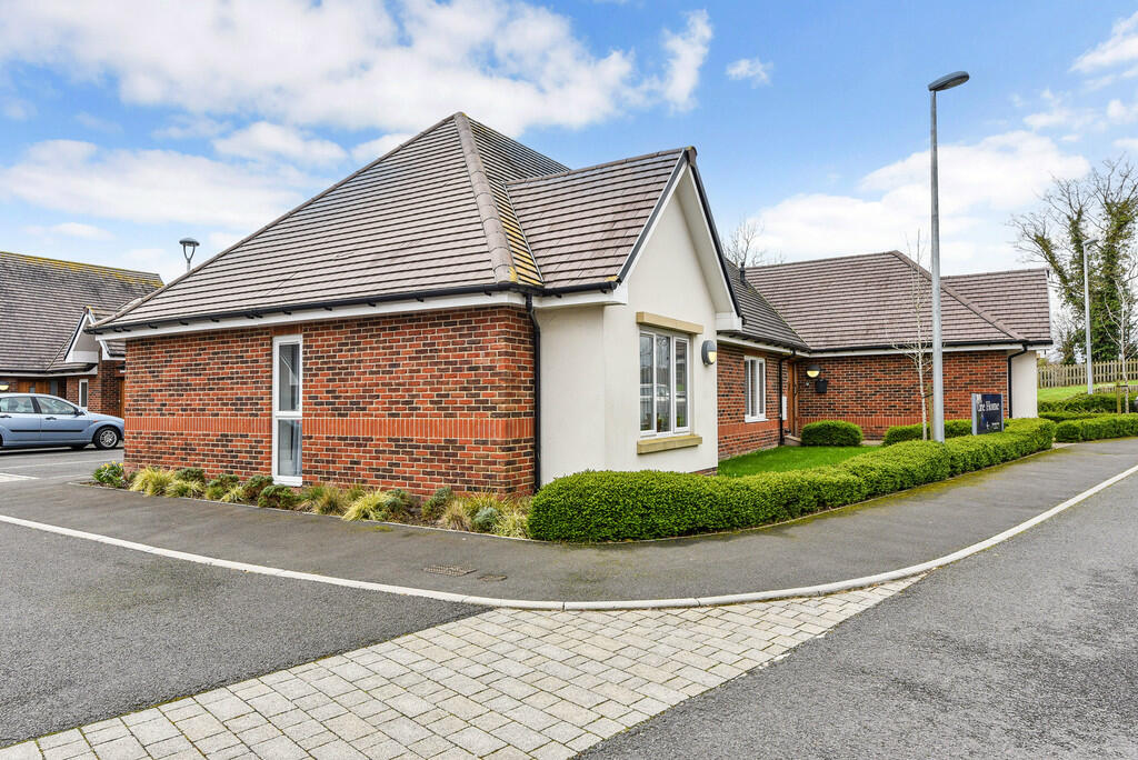 Main image of property: Farnham Road, Liss, Hampshire