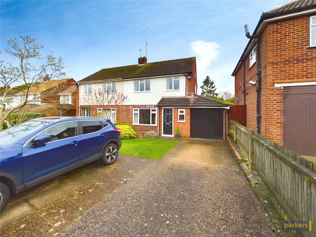 Main image of property: Norton Road, Woodley, Reading, Berkshire, RG5