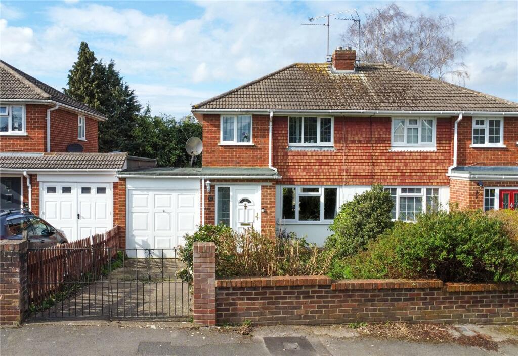 Main image of property: Cartmel Drive, Woodley, Reading, Berkshire, RG5