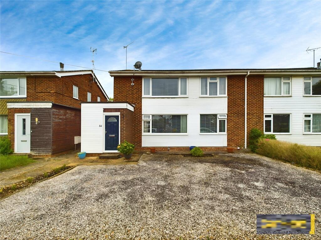 2 bedroom for sale in Colemans Moor Road, Woodley, Reading