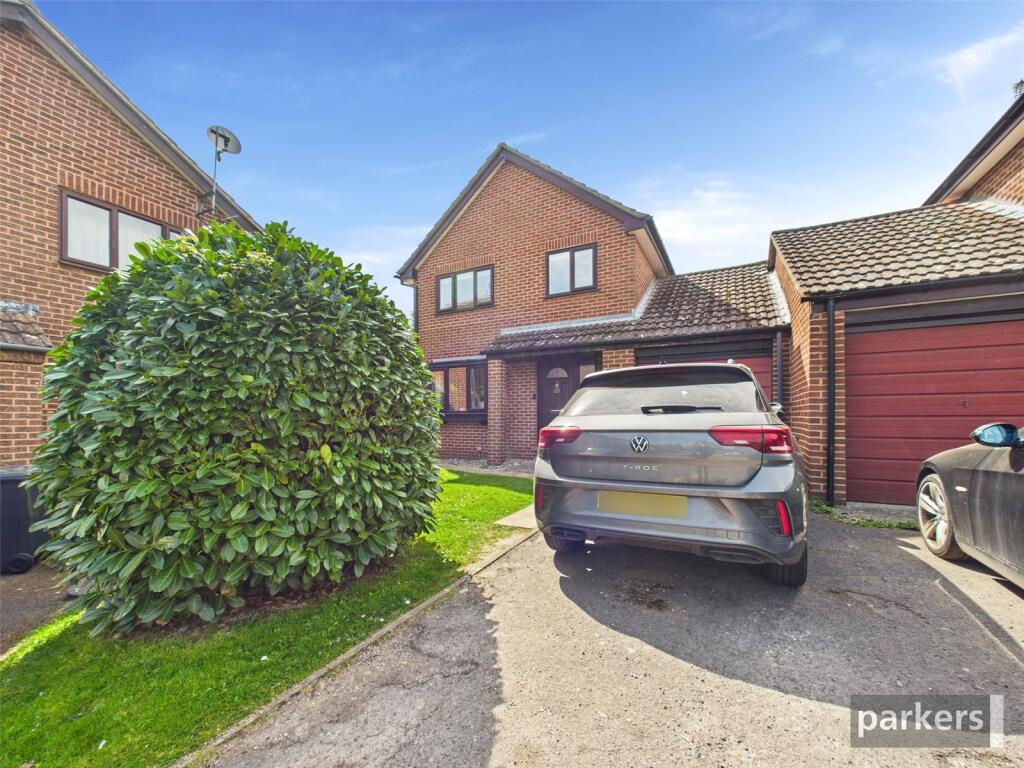 Main image of property: Agincourt Close, Wokingham, Berkshire, RG41