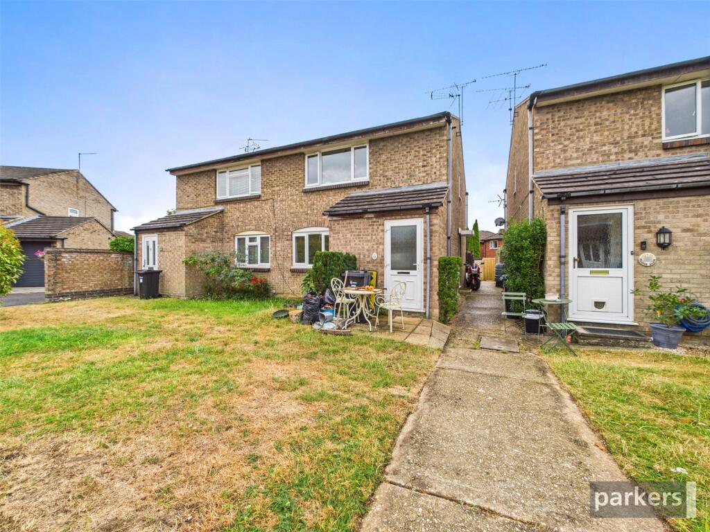 Main image of property: Medina Close, Wokingham, Berkshire, RG41