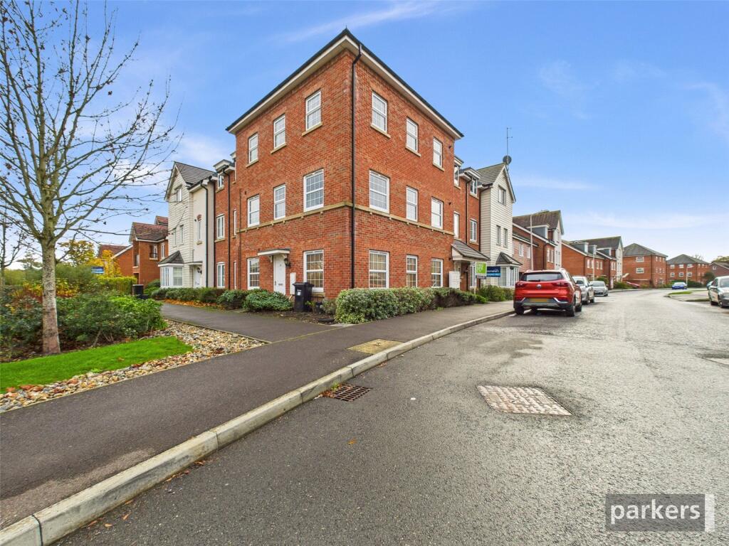 Main image of property: Clover Rise, Woodley, Reading, Berkshire, RG5