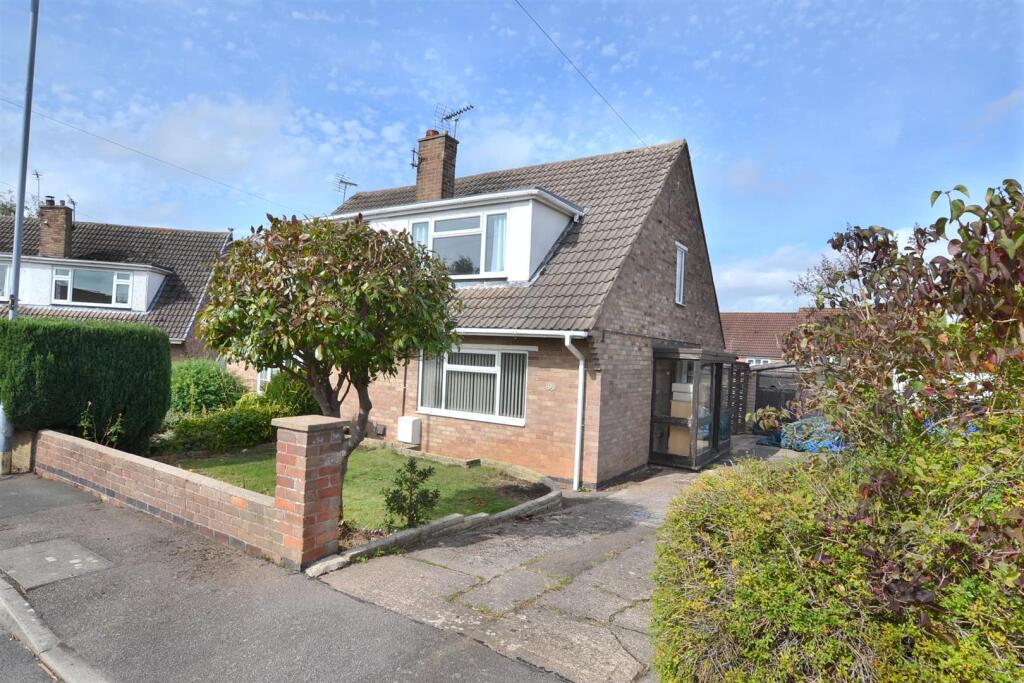 Main image of property: Chatsworth Close, Shepshed
