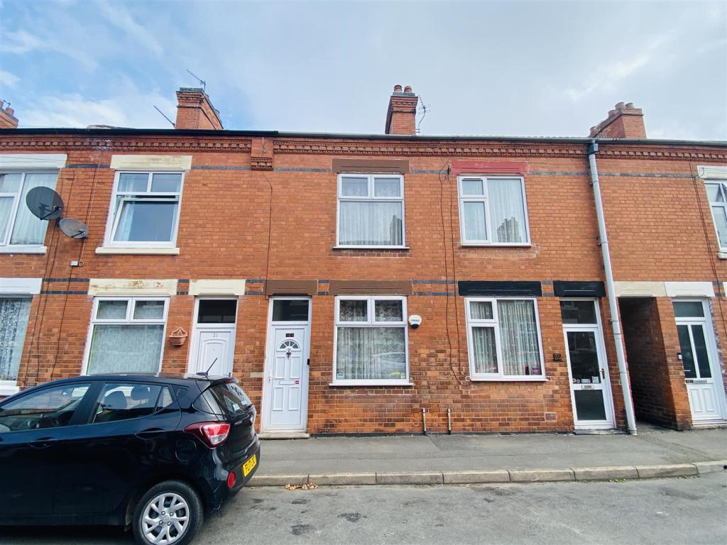 3 bedroom terraced house for sale in Victoria Road, Coalville, Leicestershire, LE67