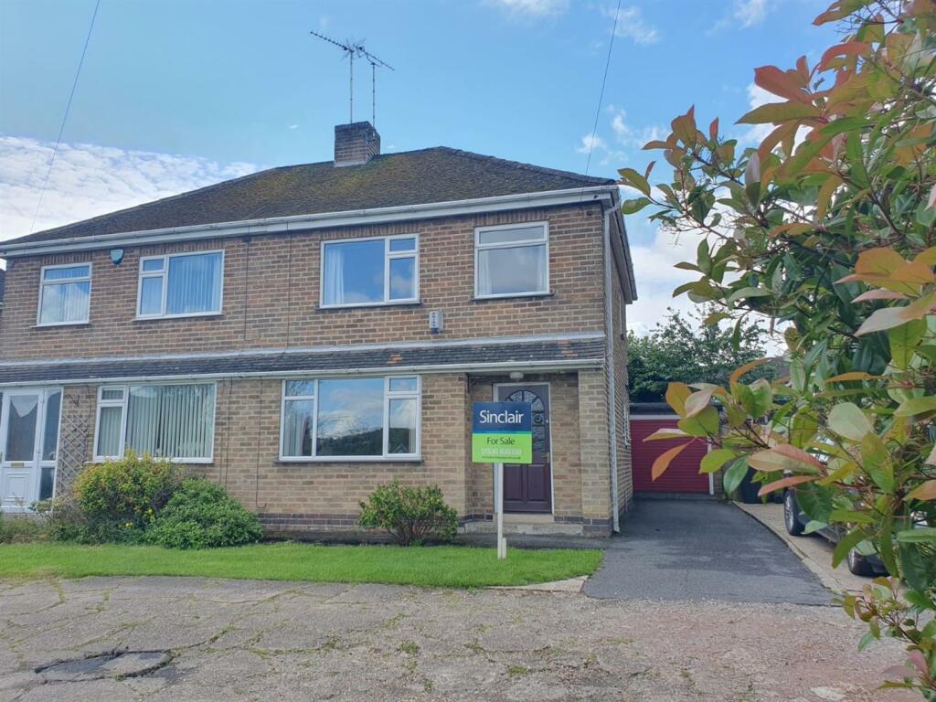 3 bedroom semidetached house for sale in North Street, Whitwick