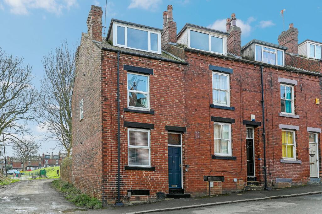 4 bedroom end of terrace house for rent in Northbrook Street, Leeds, West Yorkshire, LS7