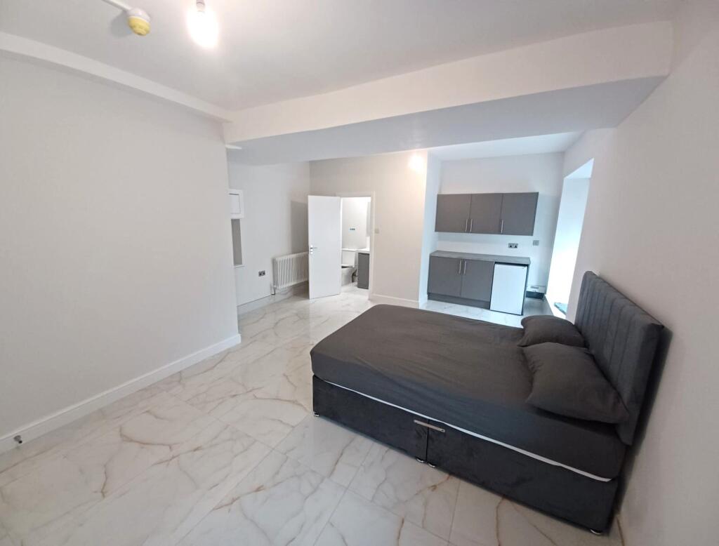 Main image of property: Wetherby Road, Leeds, West Yorkshire, LS17