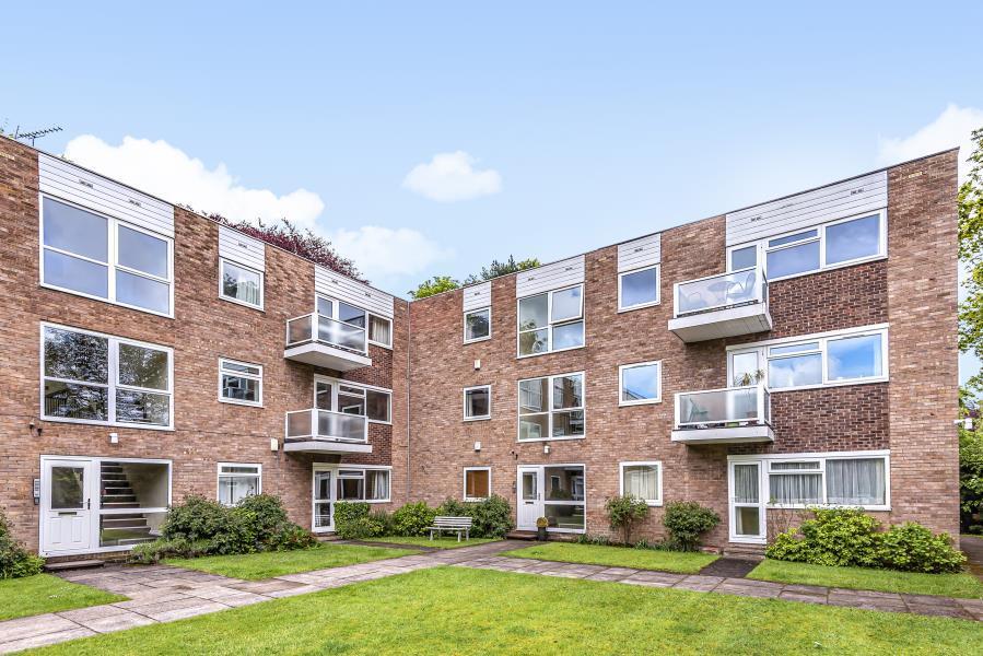 Main image of property: Garden View Court, Leeds, West Yorkshire, UK, LS8
