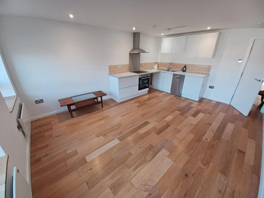 Main image of property: Roundhay Road, Leeds, West Yorkshire, LS8