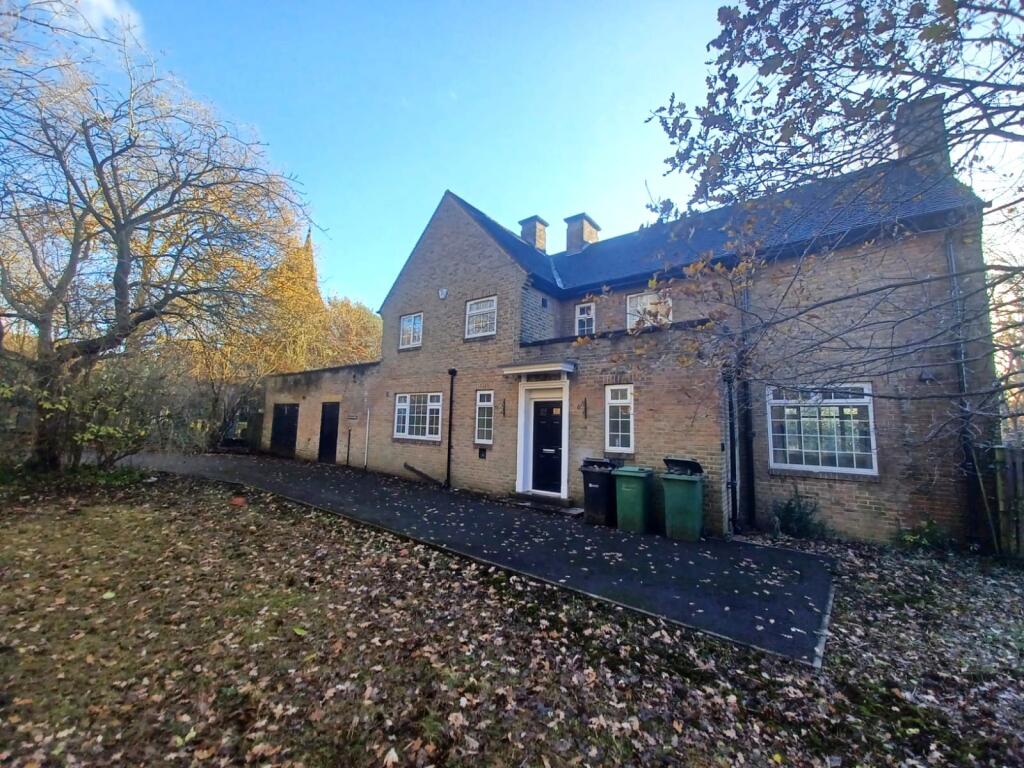 Main image of property: Fir Tree Lane, Leeds, West Yorkshire, LS17