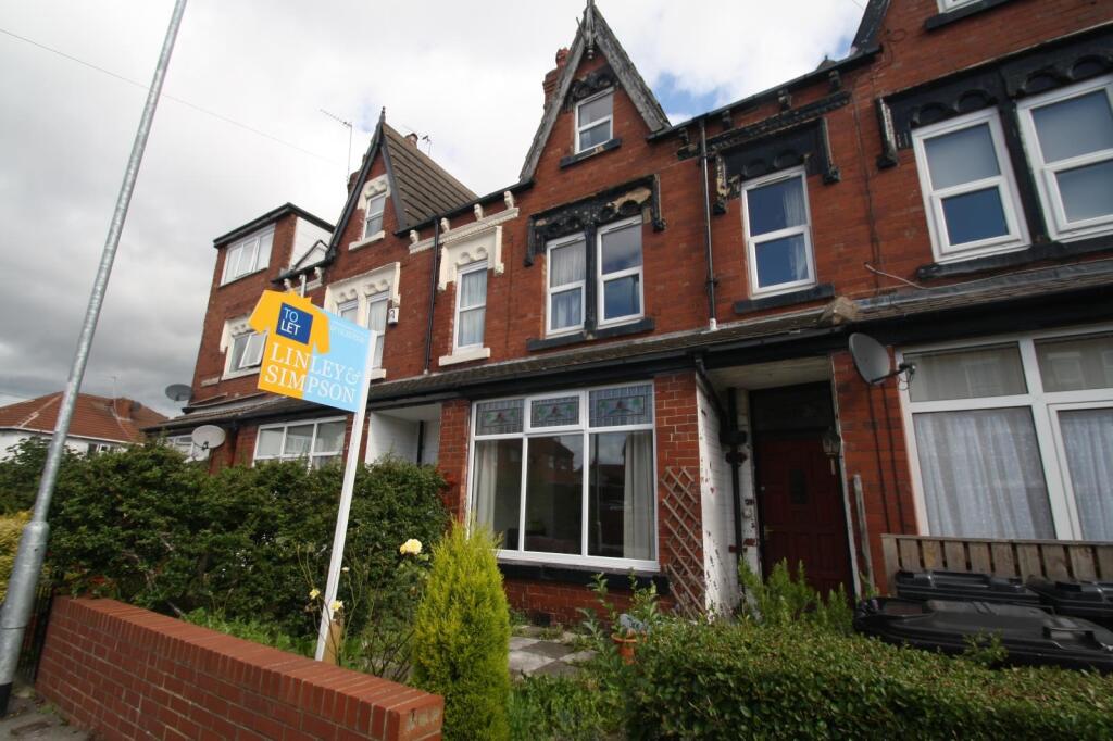 Main image of property: Roman Grove, Leeds, West Yorkshire, UK, LS8