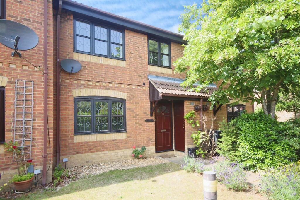Main image of property: Thornbury Green, Twyford, Reading, Berkshire, RG10