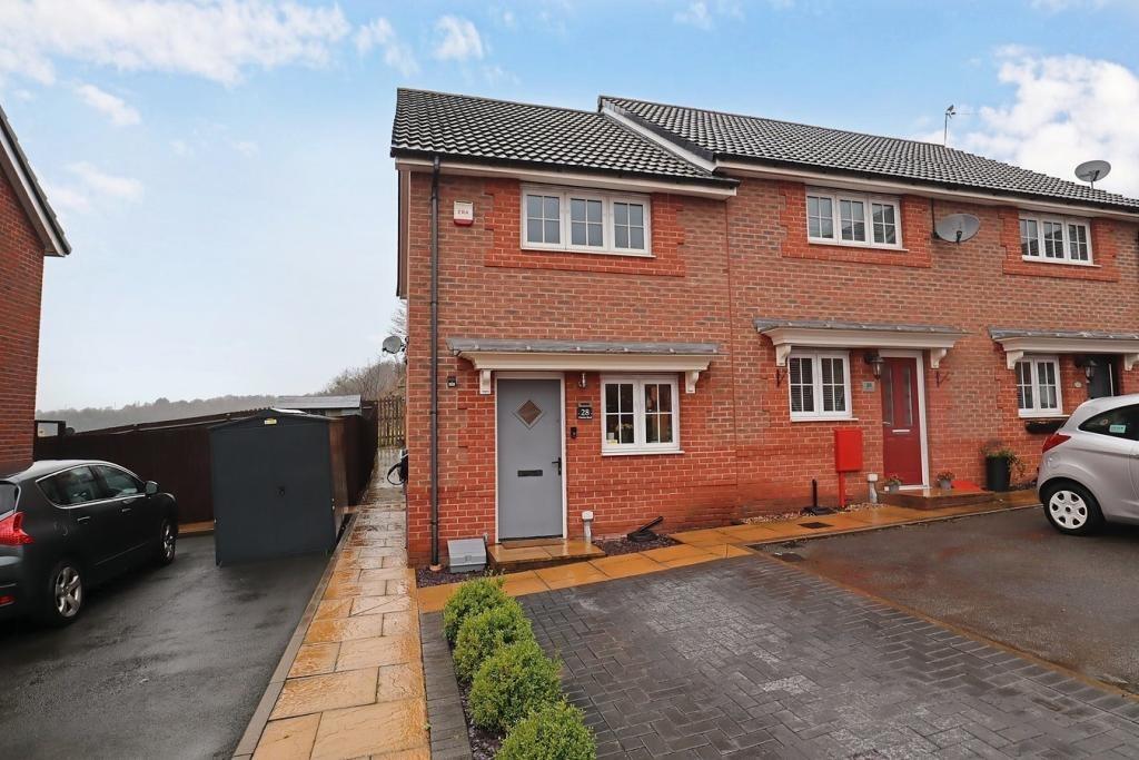 2 bedroom mews property for sale in Currane Road, Nuneaton