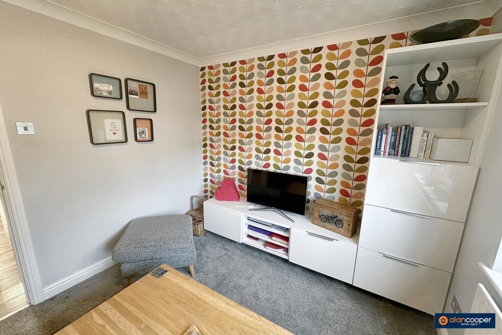 Additional property image - Hinckley Road, Stoke Golding, CV13 6DU