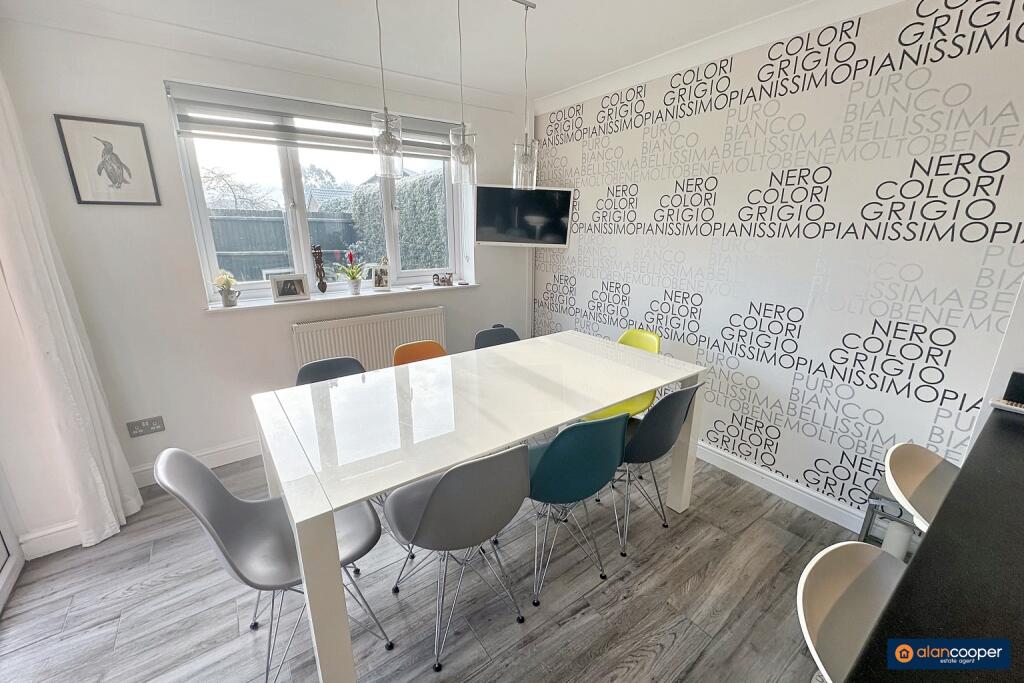 Additional property image - Hinckley Road, Stoke Golding, CV13 6DU